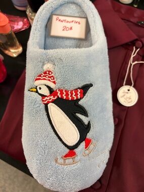 Avon Light Blue Penguin Ice Skating Slippers